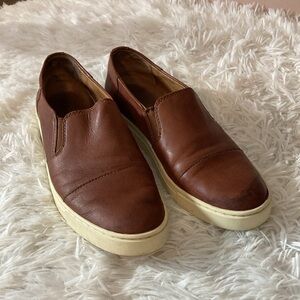 Frye Gemma Cap Slip On Leather Sneaker in cognac brown